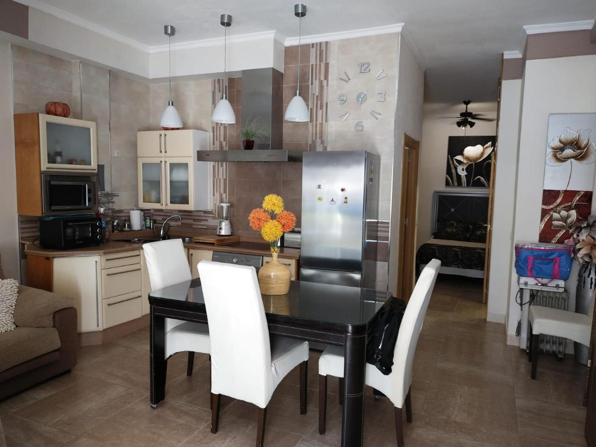 Carihuela La Luna Sun & Beach Lägenhet Torremolinos Exteriör bild